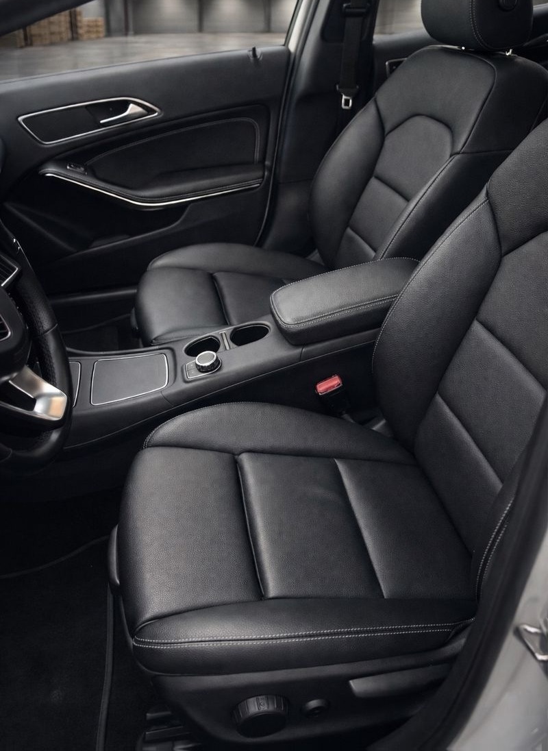 Mercedes-Benz GLA 200 DCT  URBAN/PANO/NAVI/360 KAMERA/AHK foto 11