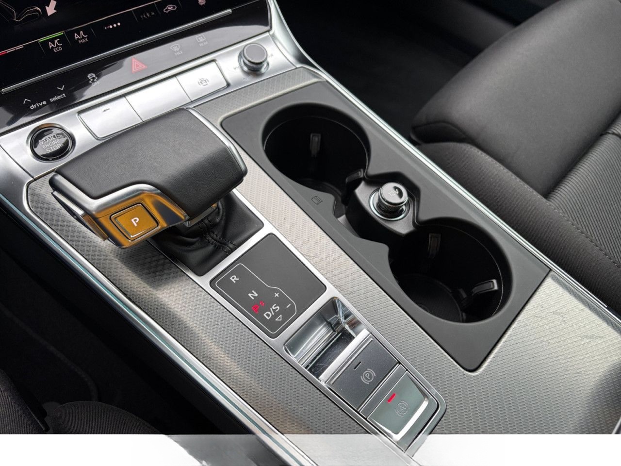 Audi A6 Avant 45 TFSI quattro PANO LED MMI KAMERA AHK foto 21