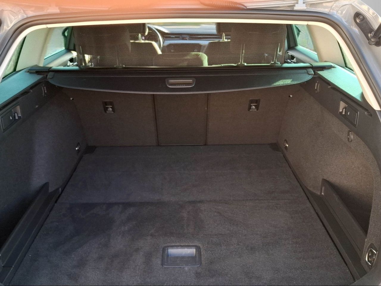 Volkswagen PASSAT VARIANT 2.0 TSI DSG BUSINESS NAVI+CAM+APP foto 14