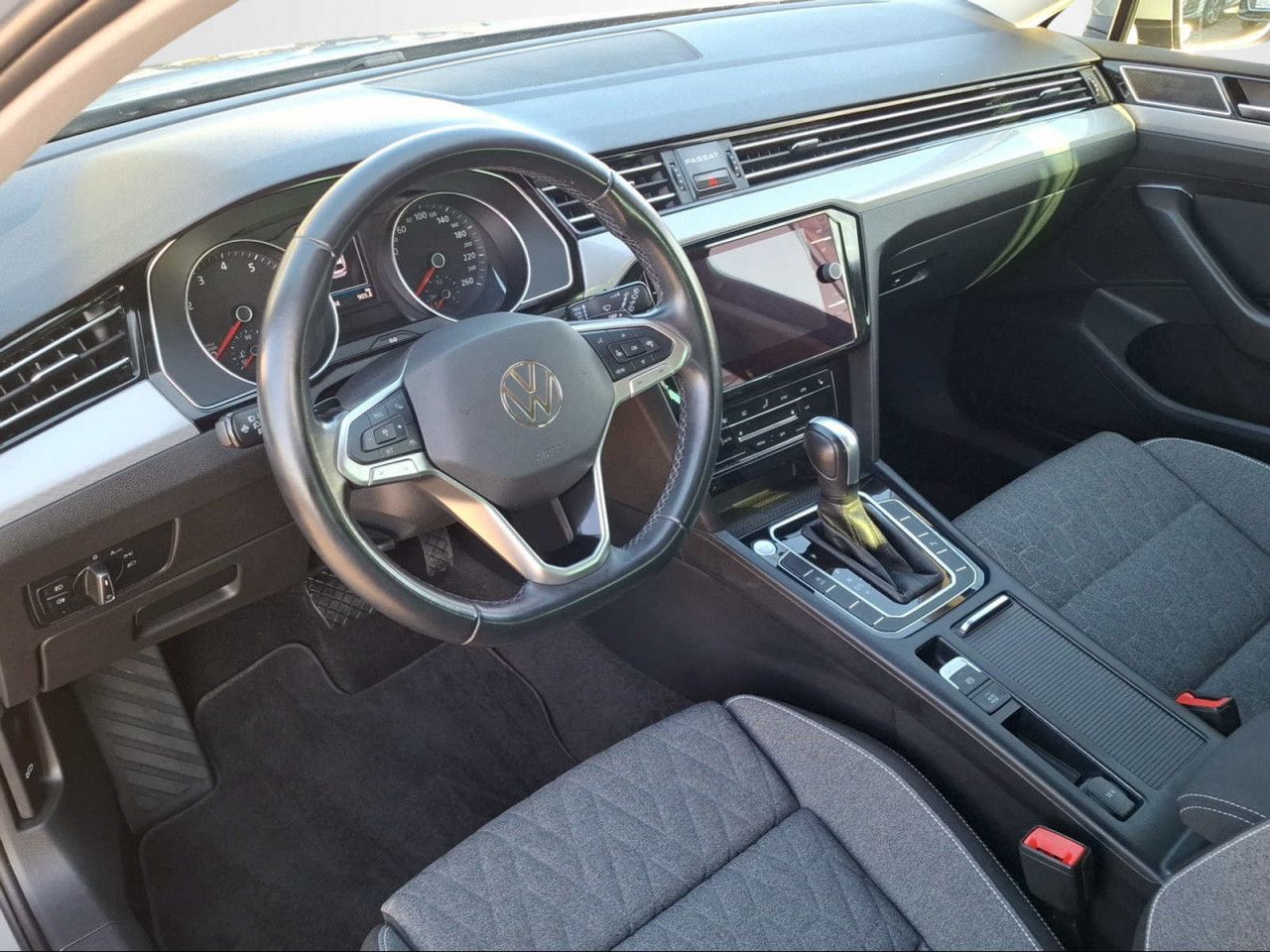 Volkswagen PASSAT VARIANT 2.0 TSI DSG BUSINESS NAVI+CAM+APP foto 9