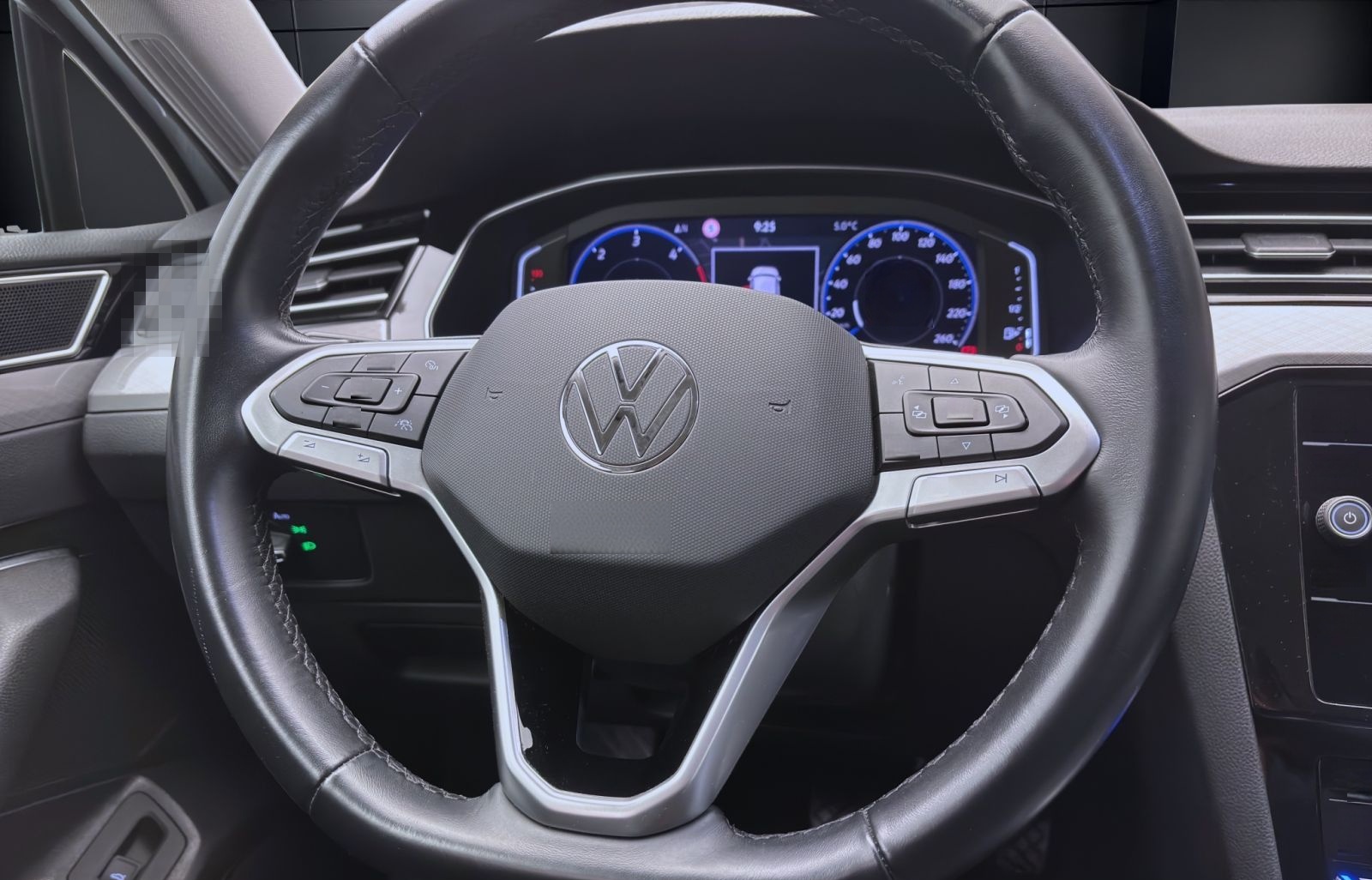 Volkswagen Passat Variant 2.0 TDI DSG BUSINESS NAVI KAMERA foto 12