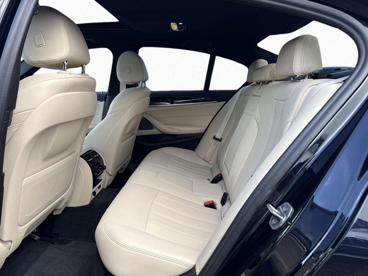 BMW 540d xDr Lim M SPORT LASER,GSD,StHz,ACC,H/K,HUD foto 15