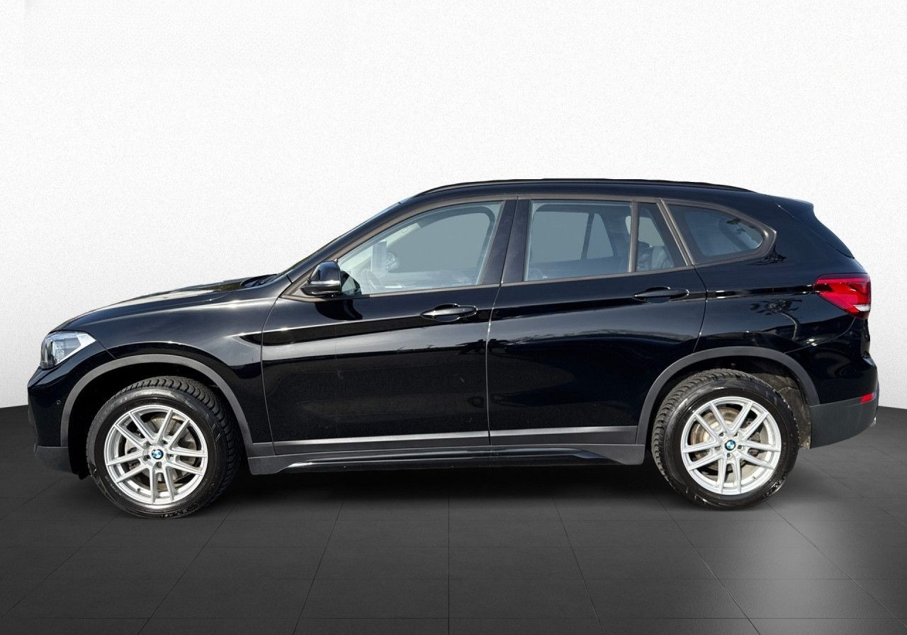 BMW X1 sDrive18d Bluetooth Navi LED Klima PDC foto 9