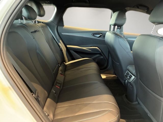 BYD Seal 6 DM-i Touring 1.5 Boost/Rückfahrkamera/Led foto 14