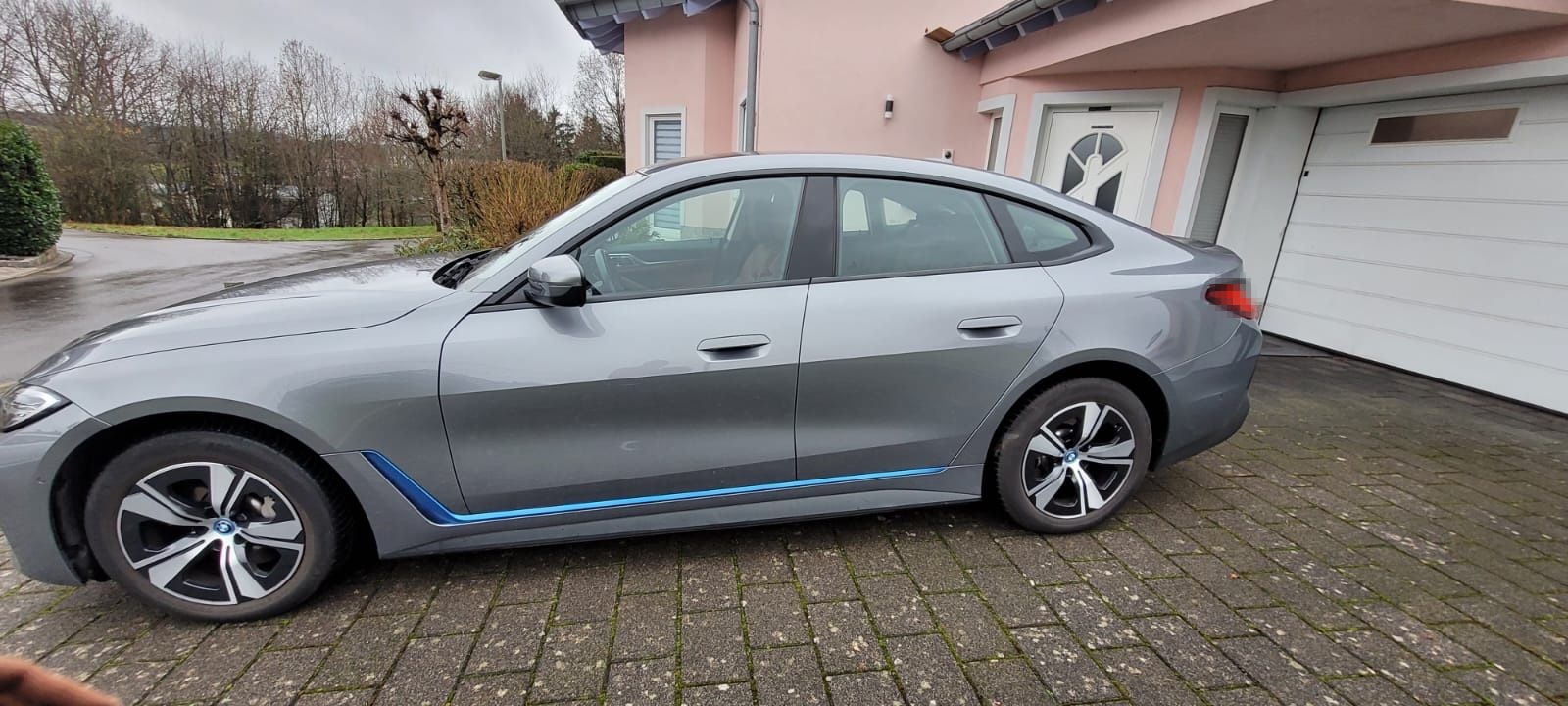 BMW i4 eDrive40  foto 6