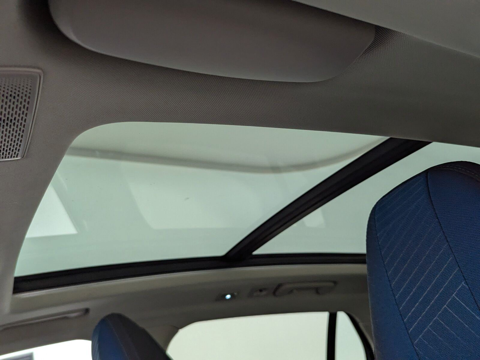 Lynk&Co 01 1.5T HEV (EURO 6d) LED+NAVI+ACC+PANO+RFK+ foto 20