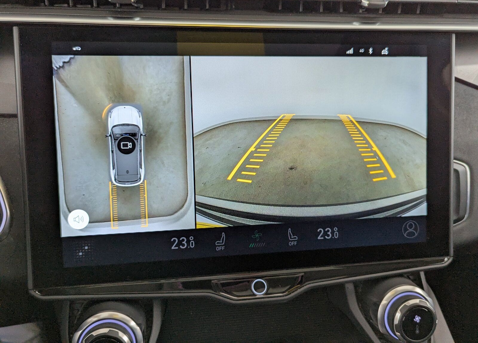 Lynk&Co 01 1.5T HEV (EURO 6d) LED+NAVI+ACC+PANO+RFK+ foto 22