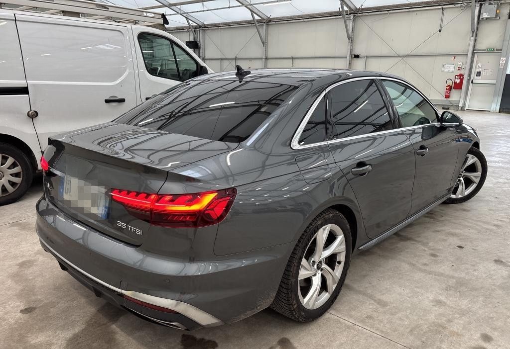 Audi A4 35 2.0 TFSI 150 S-Line Virtual,Kamera,LED foto 3