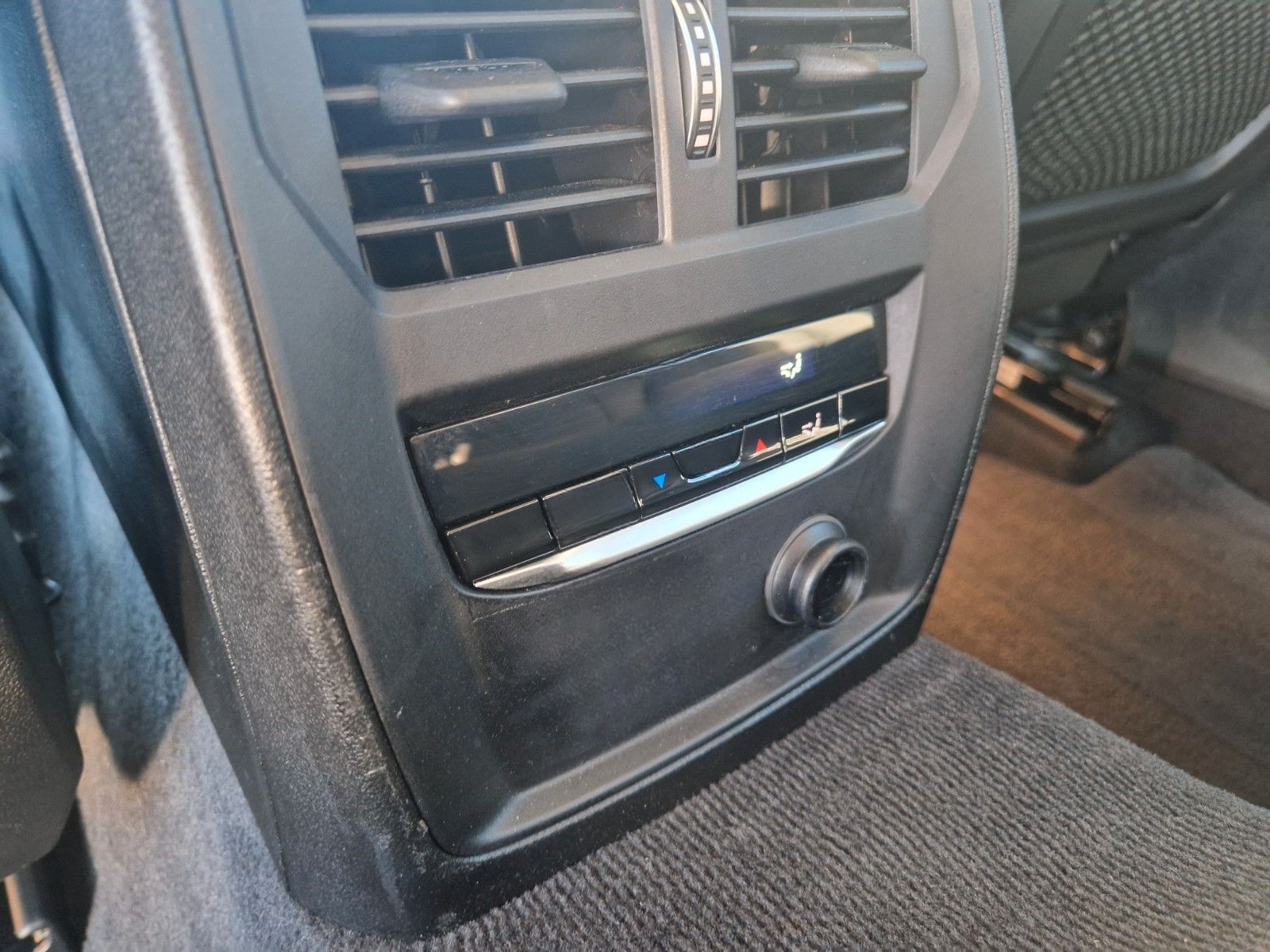 BMW 318d Touring Sport Line NAVI HiFi foto 17