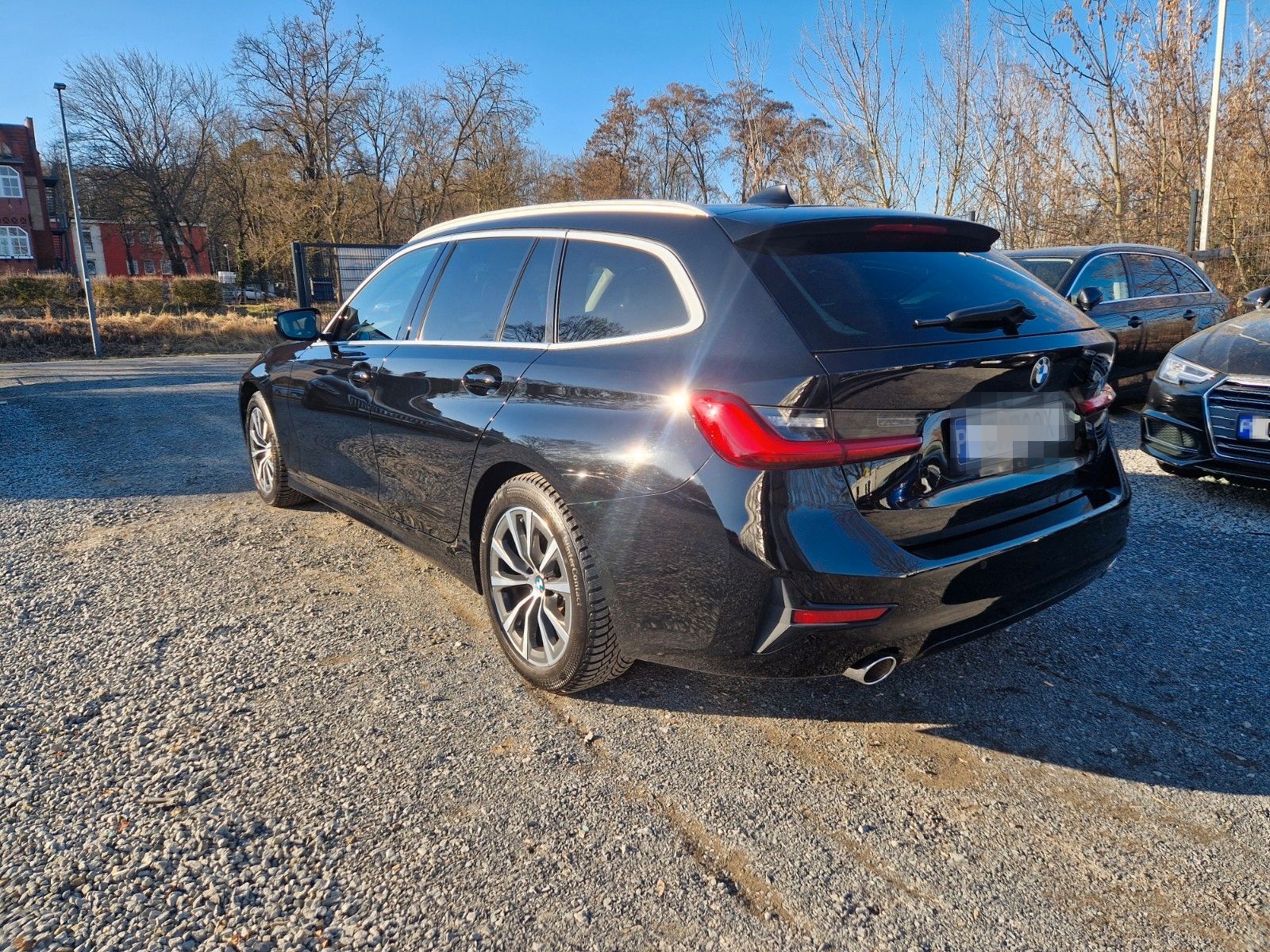 BMW 318d Touring Sport Line NAVI HiFi foto 7