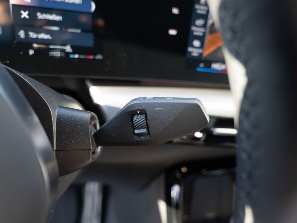 BMW X2 sDrive 20i M-Sport PANO AHK LED NAVI H/K SHZ foto 25