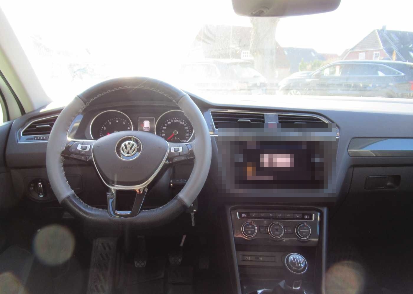 Volkswagen Tiguan 1.4 TSI foto 10