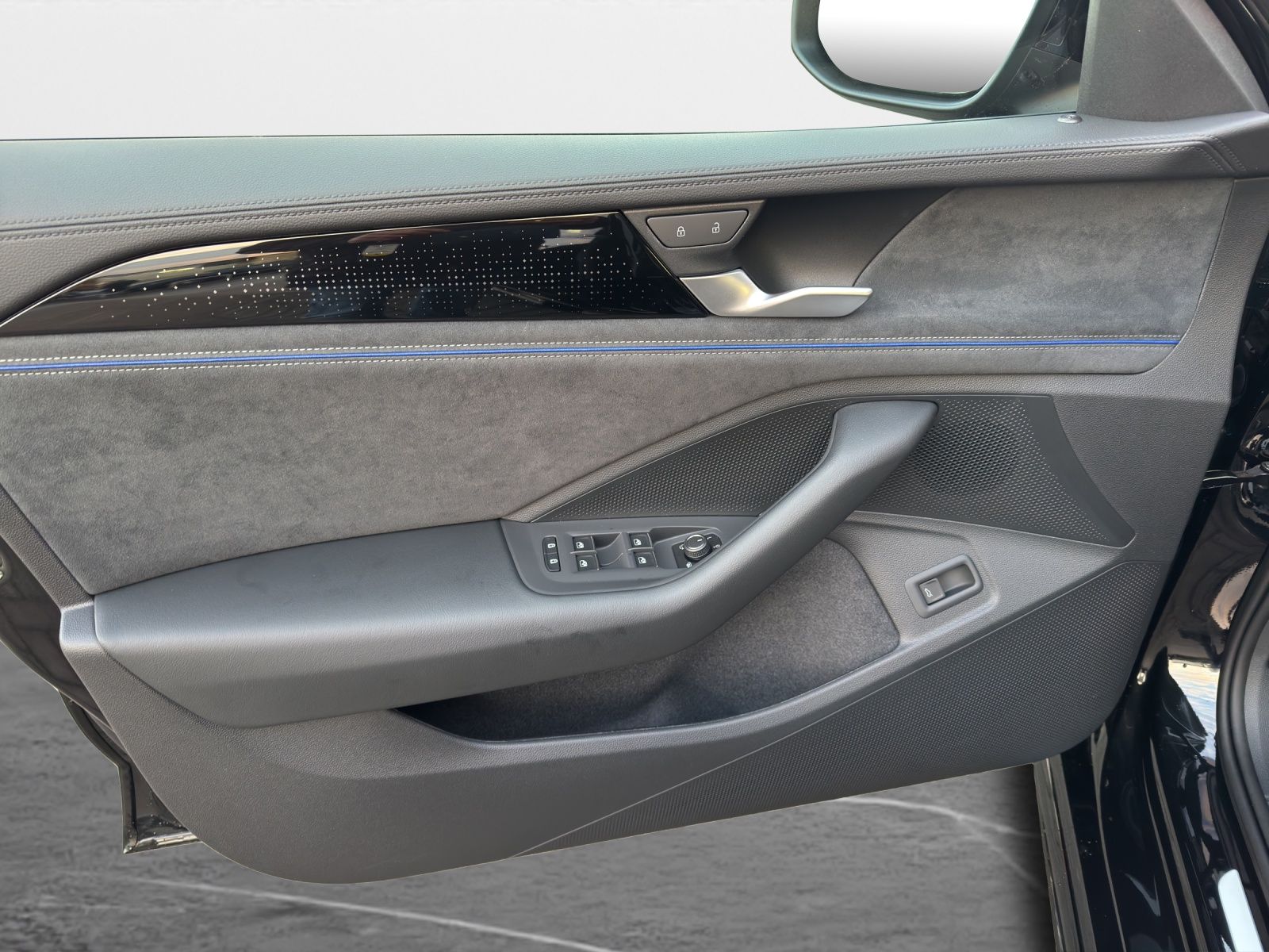 Volkswagen Passat Variant 2.0 TDI DSG 4M R-Line  HeadUp Pan foto 7