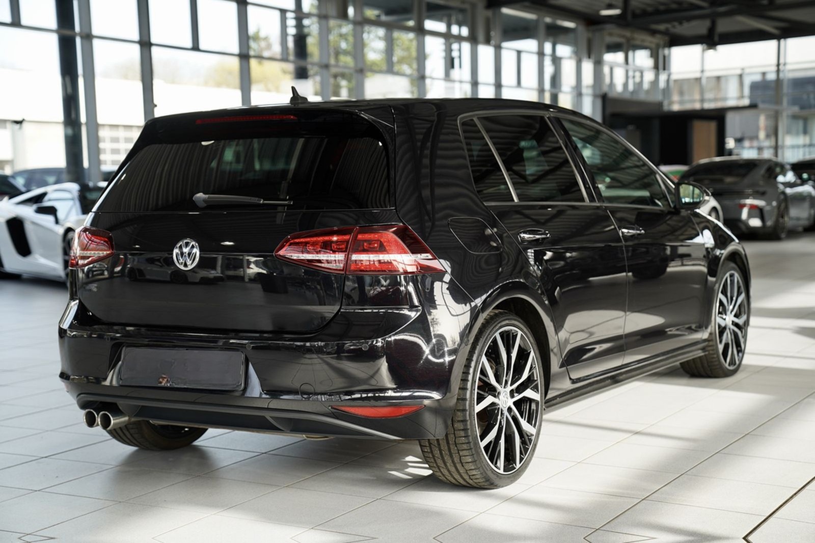 Volkswagen Golf GTD DSG *19 *DYNAUDIO *Pano *Kam *DCC *AHK foto 11