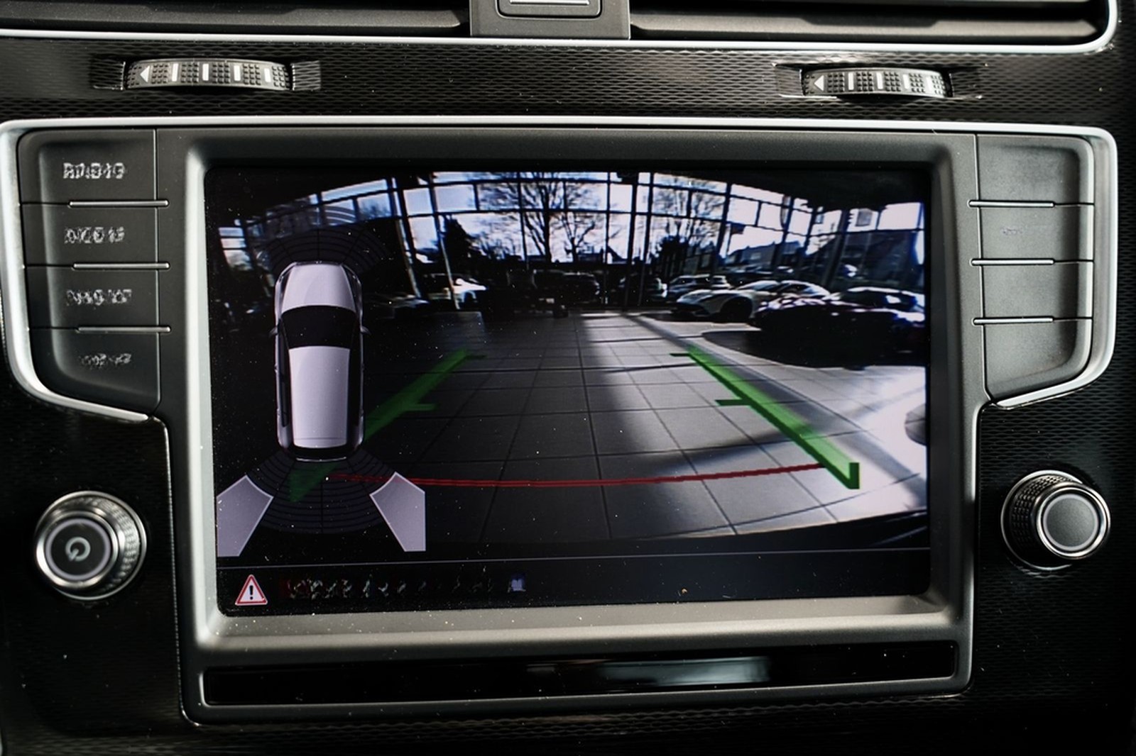Volkswagen Golf GTD DSG *19 *DYNAUDIO *Pano *Kam *DCC *AHK foto 37