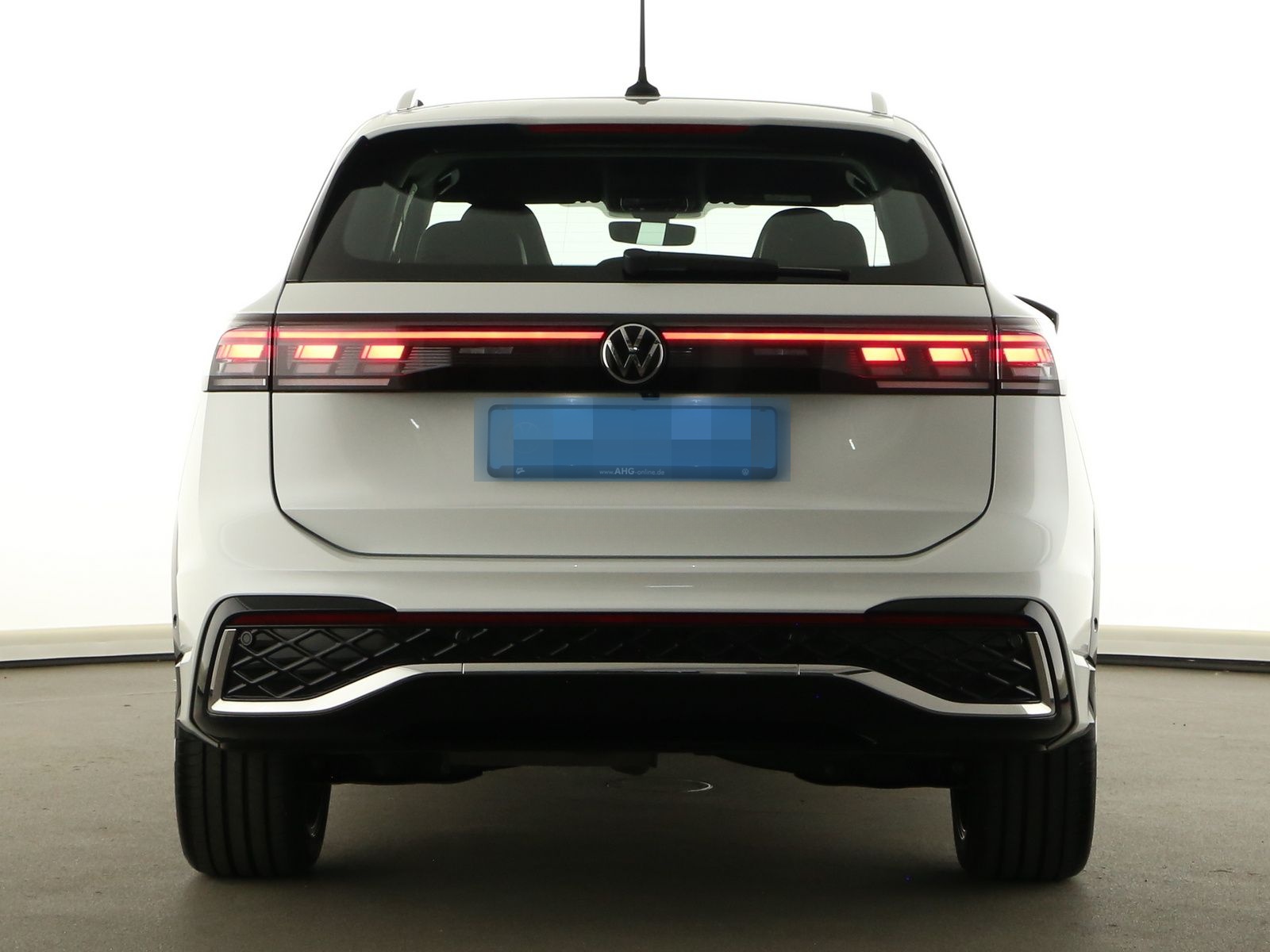 Volkswagen Tiguan 2.0 TDI DSG R-line  LED Navi Head-up AHK  foto 11