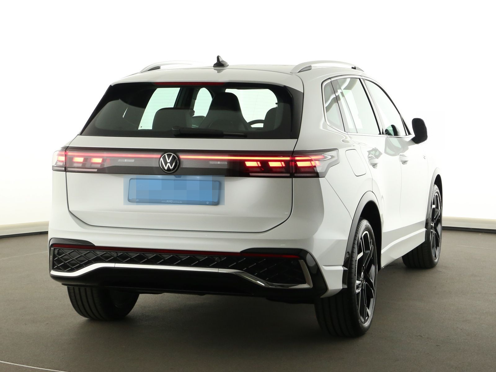 Volkswagen Tiguan 2.0 TDI DSG R-line  LED Navi Head-up AHK  foto 7