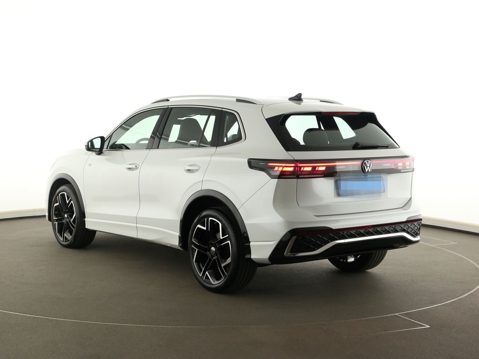 Volkswagen Tiguan 2.0 TDI DSG R-line  LED Navi Head-up AHK  foto 10
