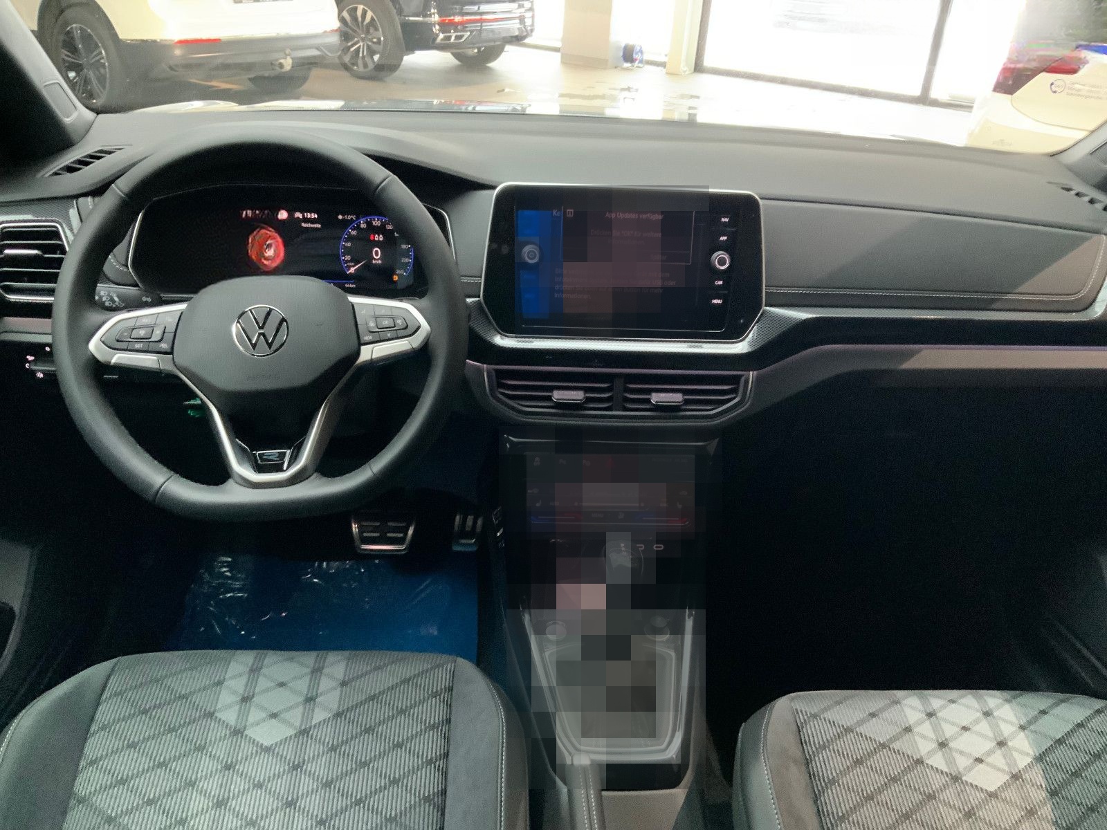 Volkswagen T-Cross R-Line 1.5 l TSI DSG AHK foto 4