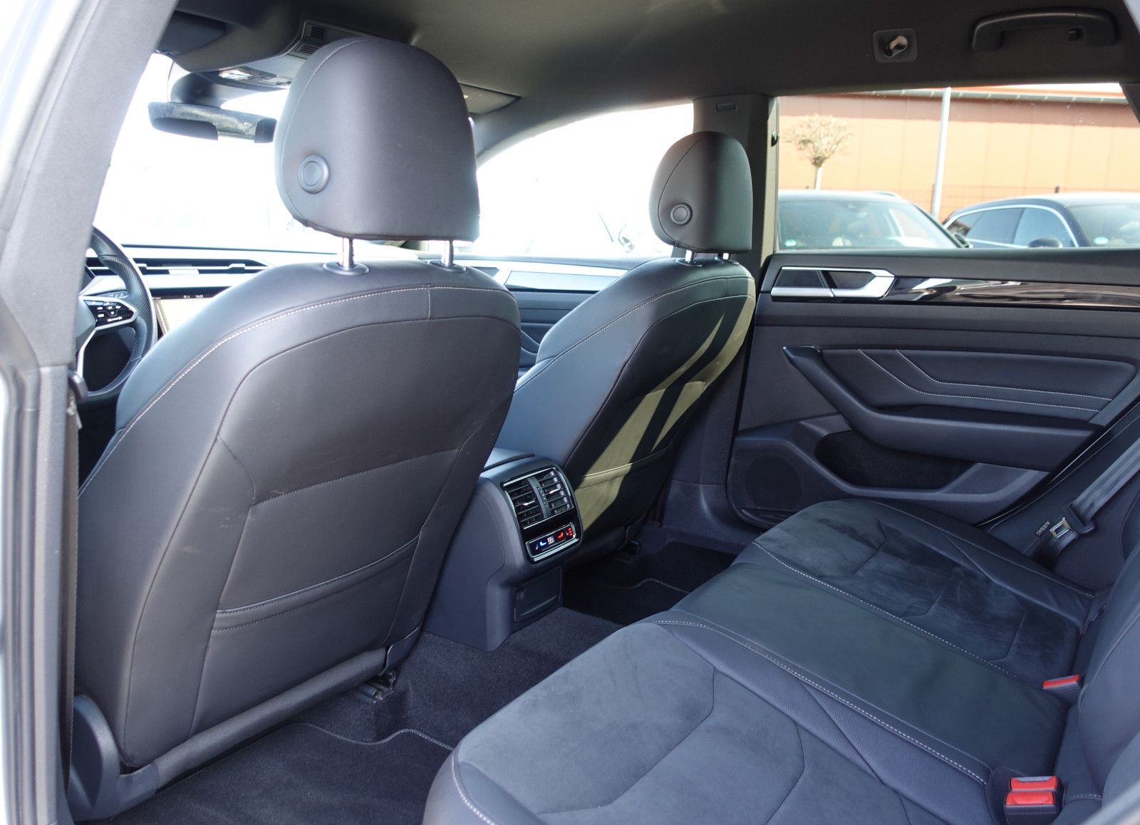 Volkswagen Arteon 1.4 electric/eHybrid Shooting DSG/R-Line foto 24