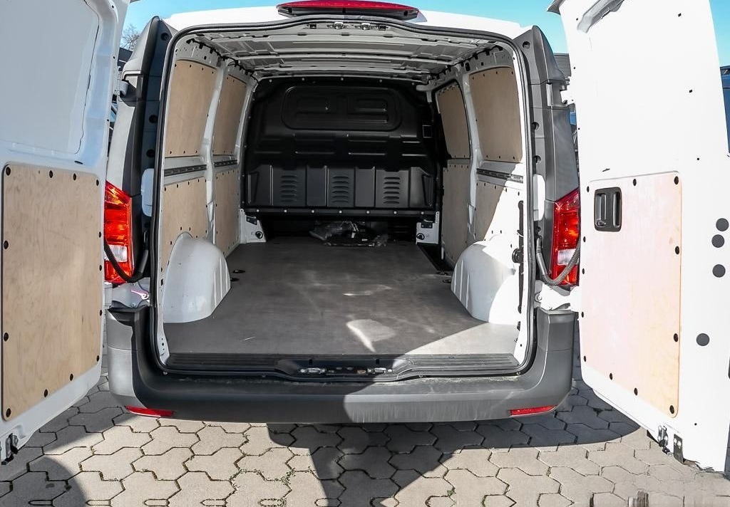 Mercedes-Benz eVito 111 Kasten Extralang Kamera Holzboden 85KW foto 10