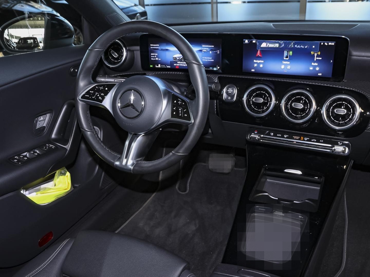 Mercedes-Benz CLA 180 Rückfahrkamera Sitzhzg MBUX-Navi LED AHK foto 8