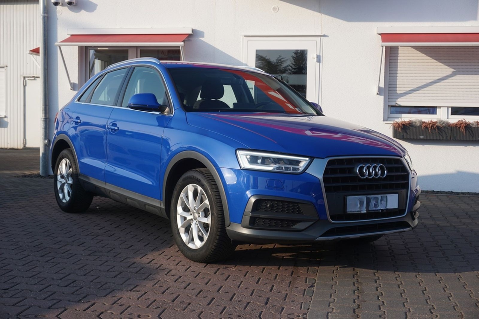 Audi Q3 1.4 TFSI S-Tronic LED Navi Kamera PDC foto 7