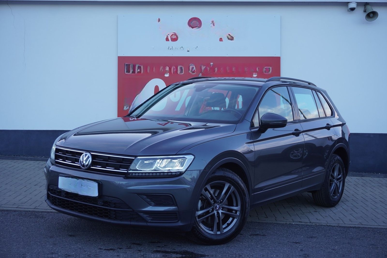 Volkswagen Tiguan 1.5 TSI AAC LED Navi SHZ PDC Alu AHK foto 2