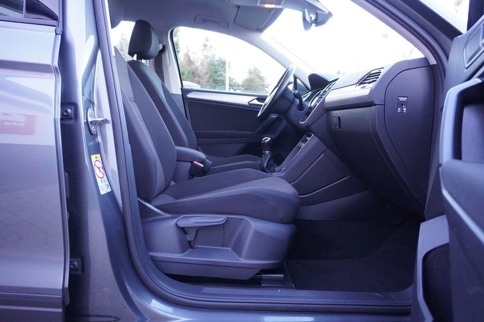 Volkswagen Tiguan 1.5 TSI AAC LED Navi SHZ PDC Alu AHK foto 36