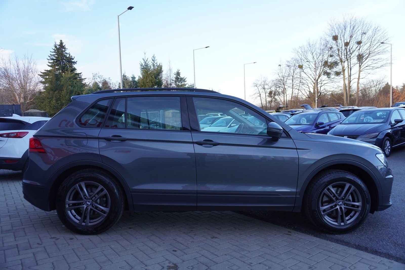 Volkswagen Tiguan 1.5 TSI AAC LED Navi SHZ PDC Alu AHK foto 5