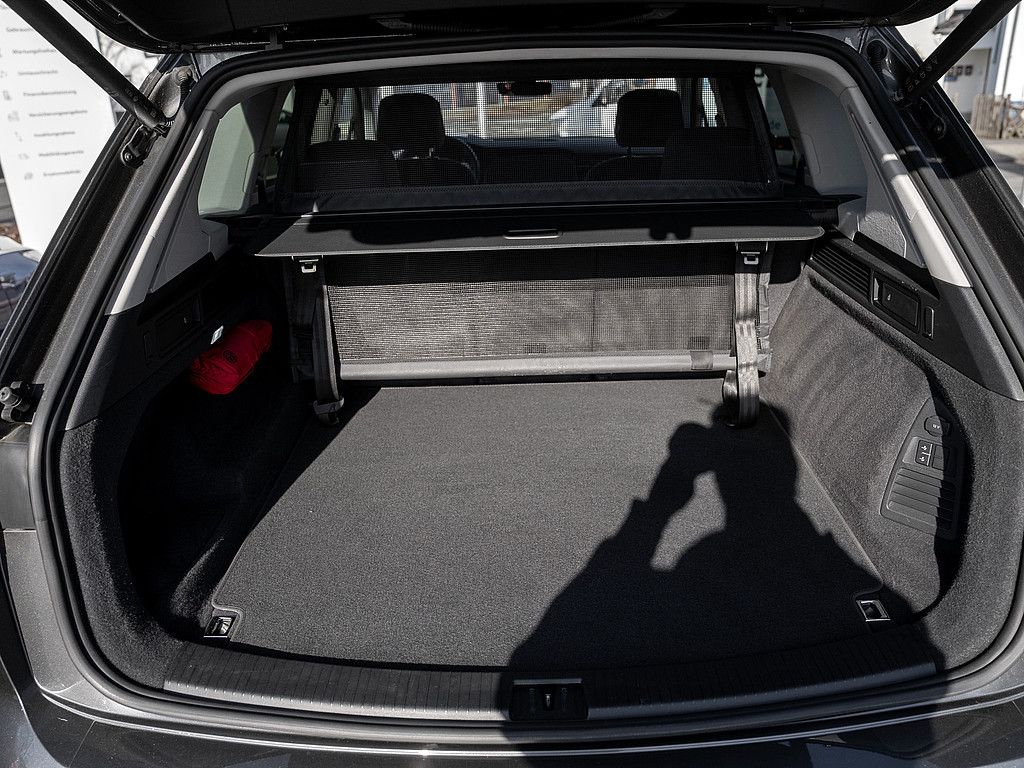 Volkswagen Touareg 3.0 V6 TDI 4M AHK ACC NAVI KAMERA MFL foto 17