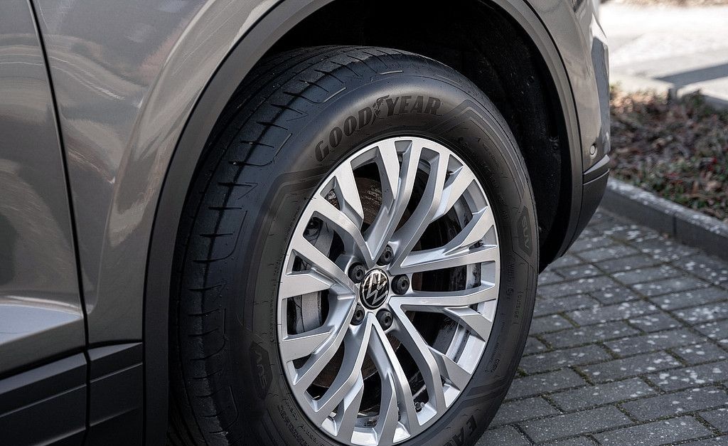 Volkswagen Touareg 3.0 V6 TDI 4M AHK ACC NAVI KAMERA MFL foto 6