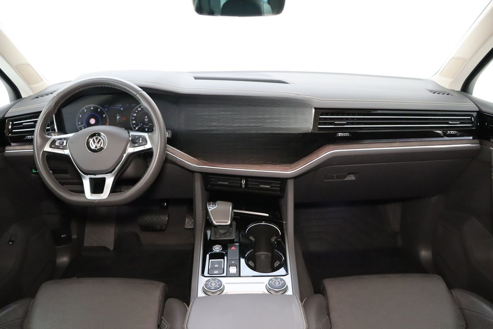 Volkswagen Touareg 3.0 V6 * Leder * LED * Navi Drive Atmosp foto 11