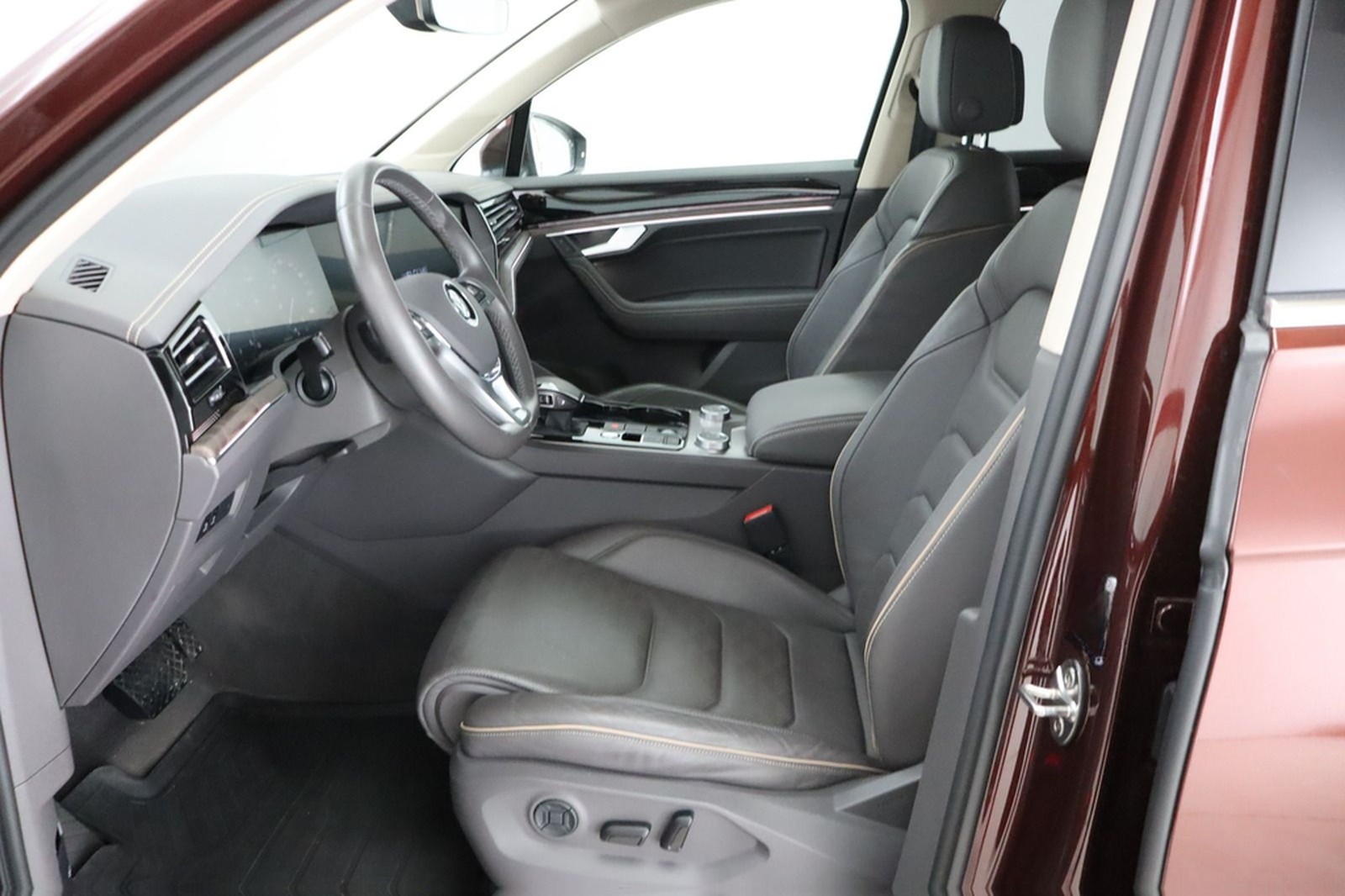 Volkswagen Touareg 3.0 V6 * Leder * LED * Navi Drive Atmosp foto 20