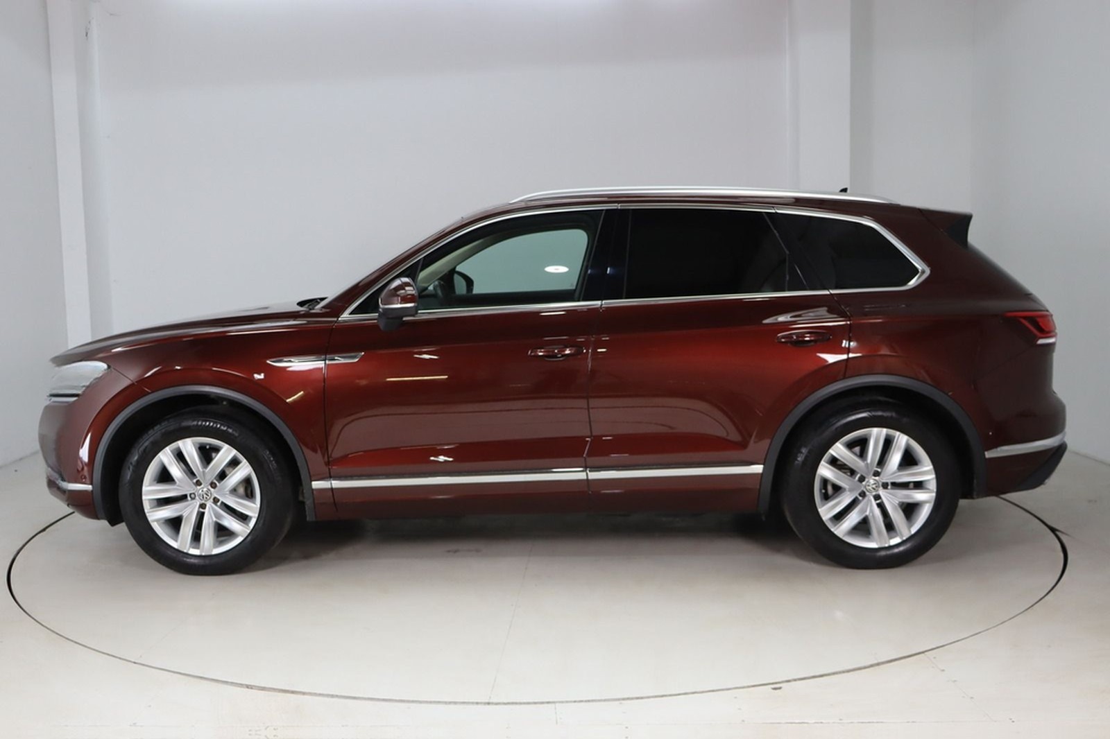 Volkswagen Touareg 3.0 V6 * Leder * LED * Navi Drive Atmosp foto 3