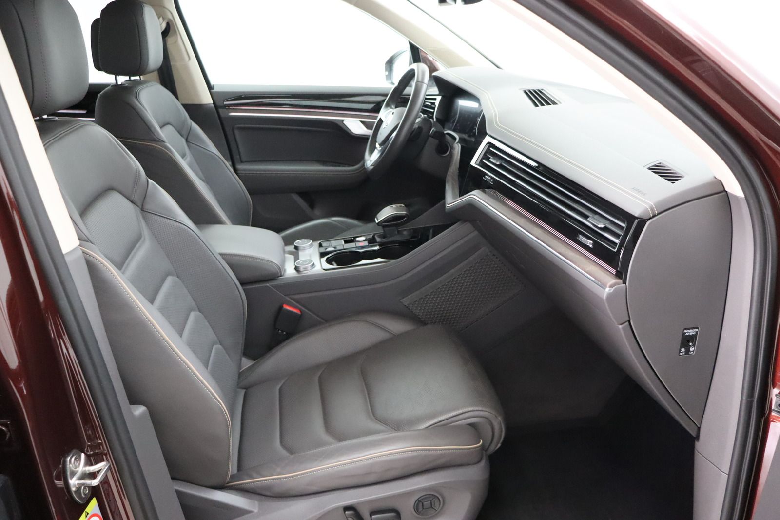 Volkswagen Touareg 3.0 V6 * Leder * LED * Navi Drive Atmosp foto 23