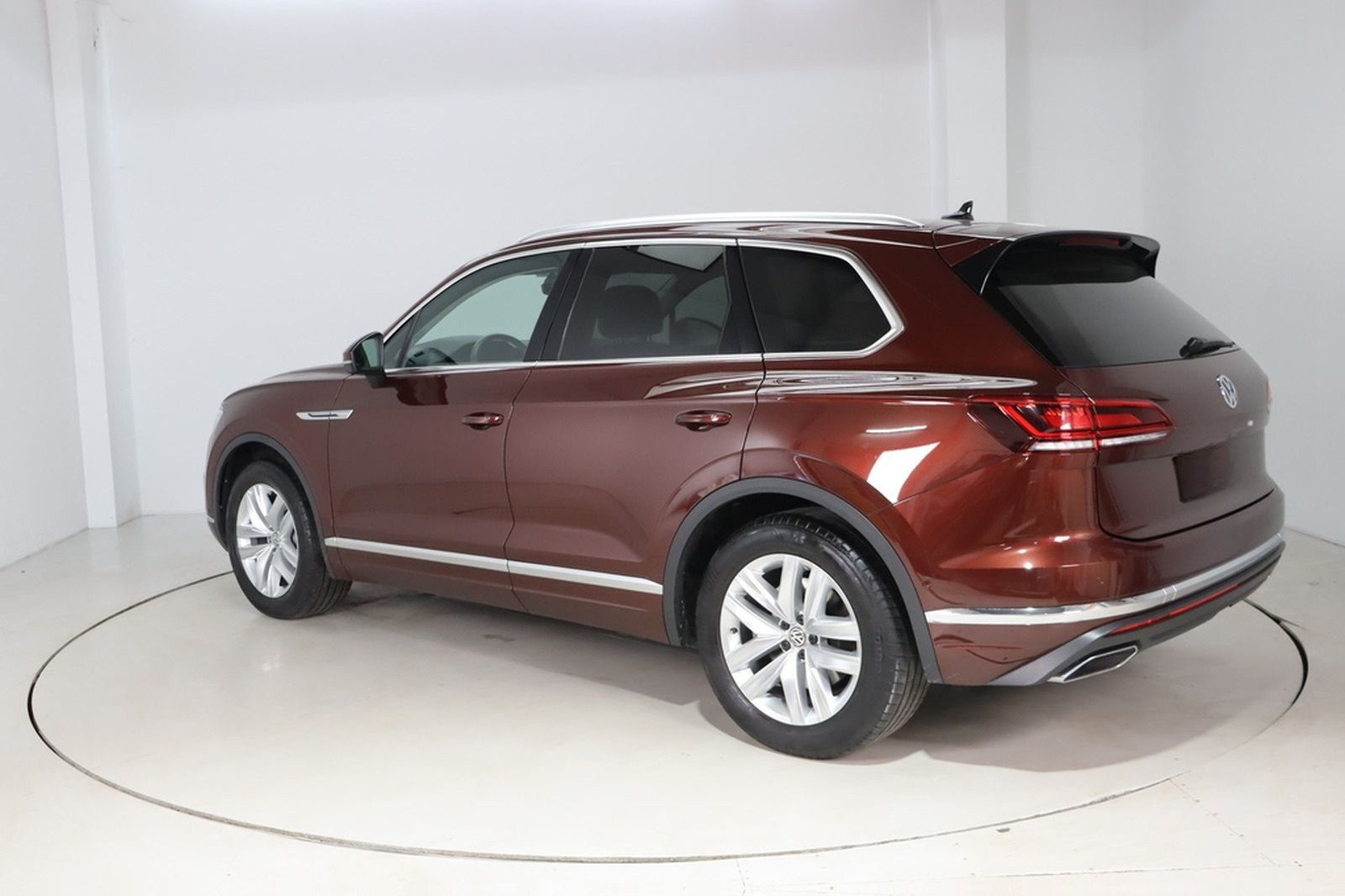 Volkswagen Touareg 3.0 V6 * Leder * LED * Navi Drive Atmosp foto 4