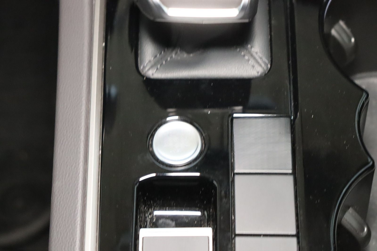 Volkswagen Touareg 3.0 V6 * Leder * LED * Navi Drive Atmosp foto 32