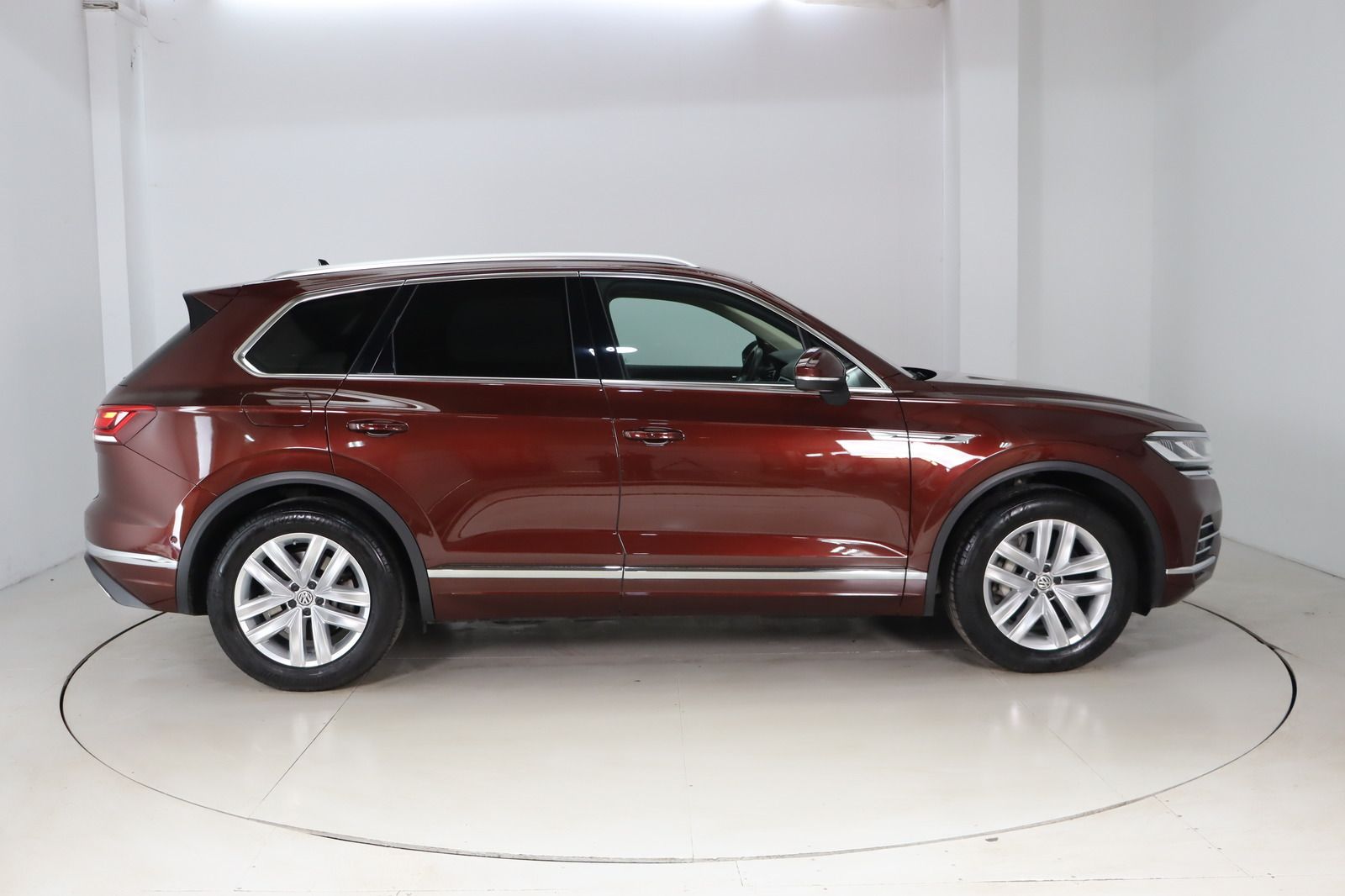 Volkswagen Touareg 3.0 V6 * Leder * LED * Navi Drive Atmosp foto 8