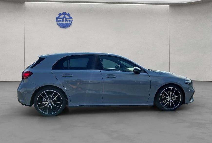 Mercedes-Benz A 180 d AMG Special Edition Night foto 6