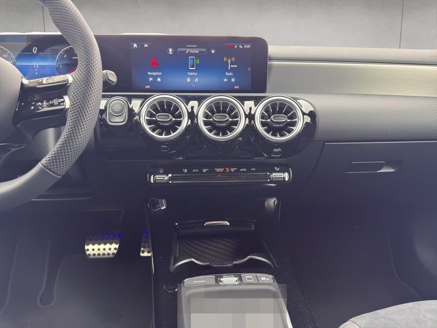 Mercedes-Benz A 180 d AMG Special Edition Night foto 13