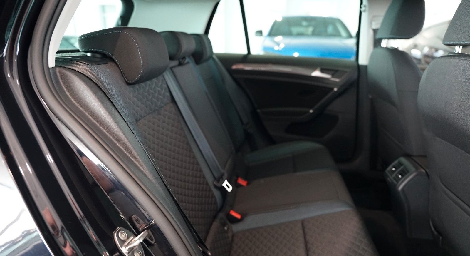Volkswagen Golf 2.0 TDI IQ.DRIVE DSG | Navi | ACC foto 11