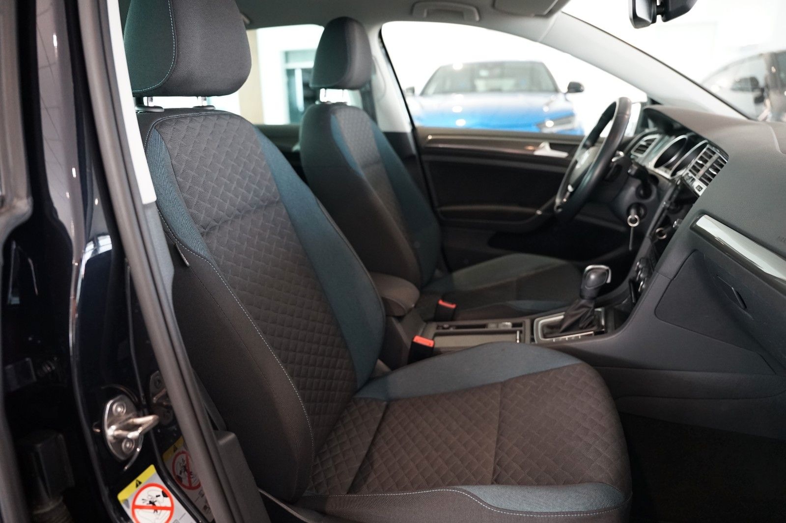 Volkswagen Golf 2.0 TDI IQ.DRIVE DSG | Navi | ACC foto 9