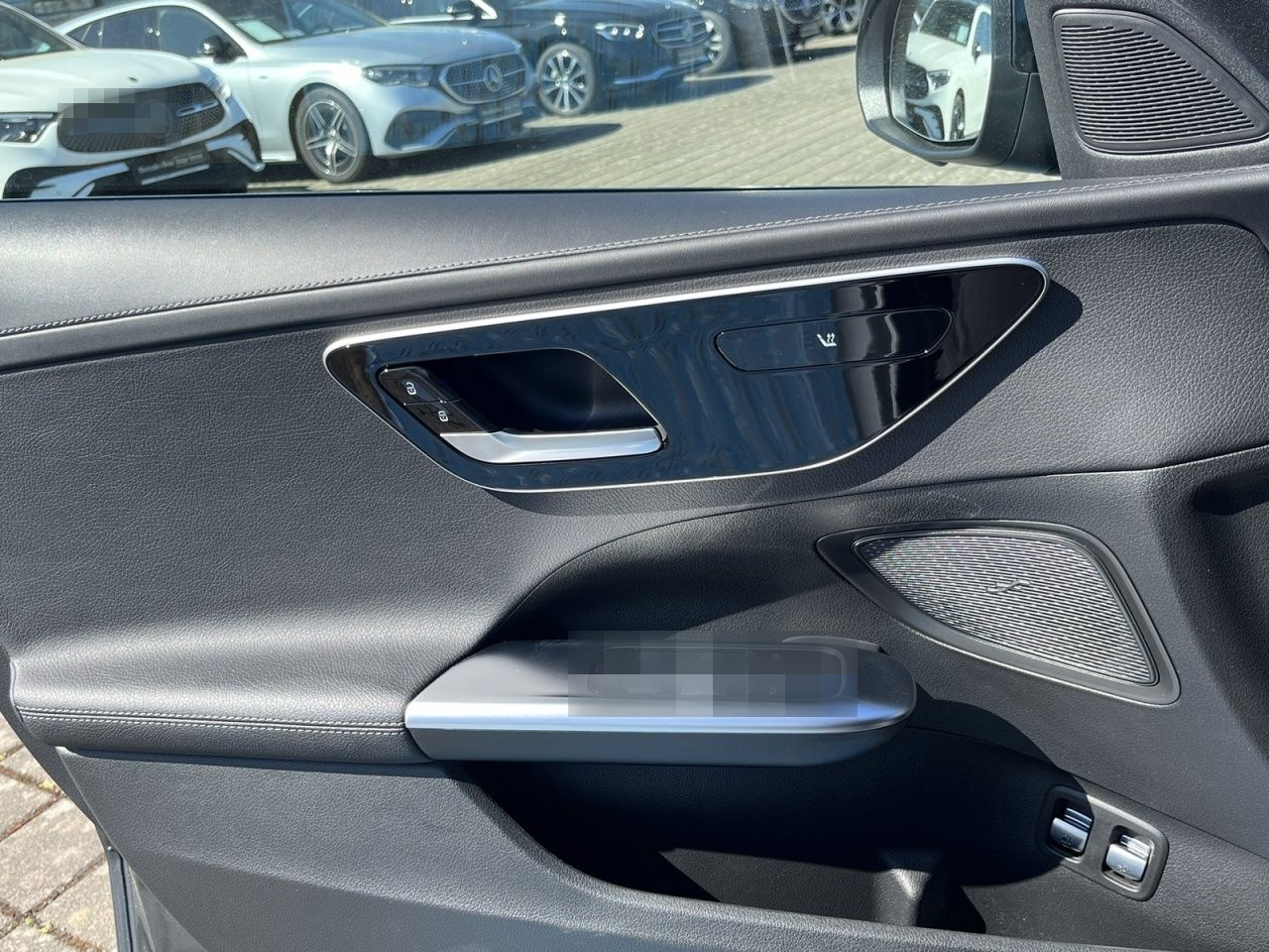 Mercedes-Benz C 300 e T AMG+NIGHT+TOTW+AMBIENTE+DISTRONIC+KAM foto 17