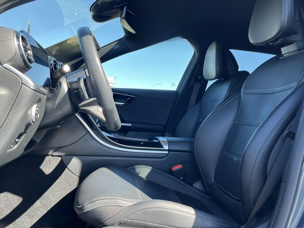 Mercedes-Benz C 300 e T AMG+NIGHT+TOTW+AMBIENTE+DISTRONIC+KAM foto 18