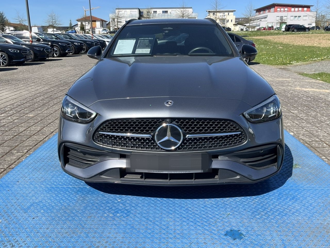 Mercedes-Benz C 300 e T AMG+NIGHT+TOTW+AMBIENTE+DISTRONIC+KAM foto 3