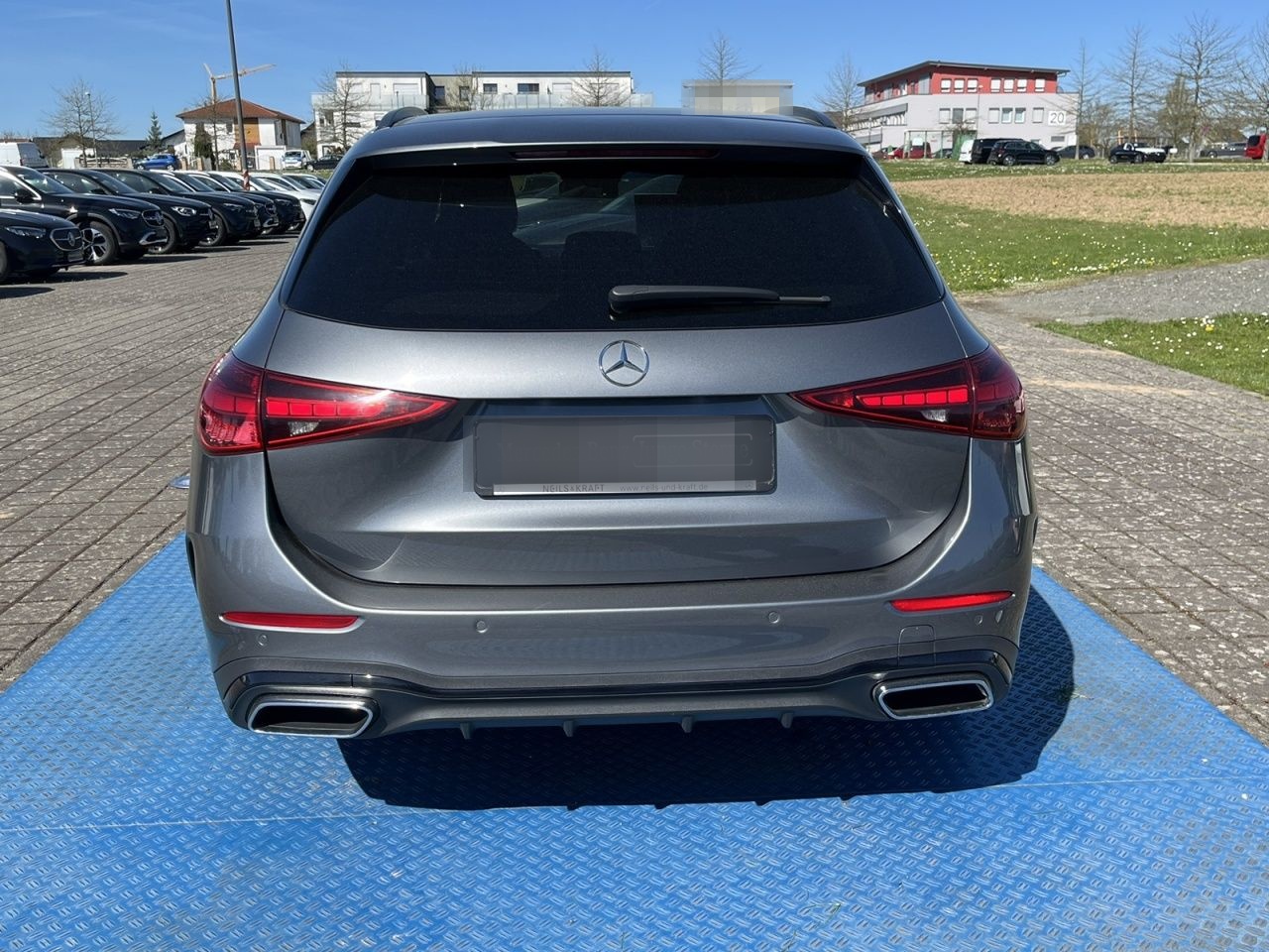 Mercedes-Benz C 300 e T AMG+NIGHT+TOTW+AMBIENTE+DISTRONIC+KAM foto 7