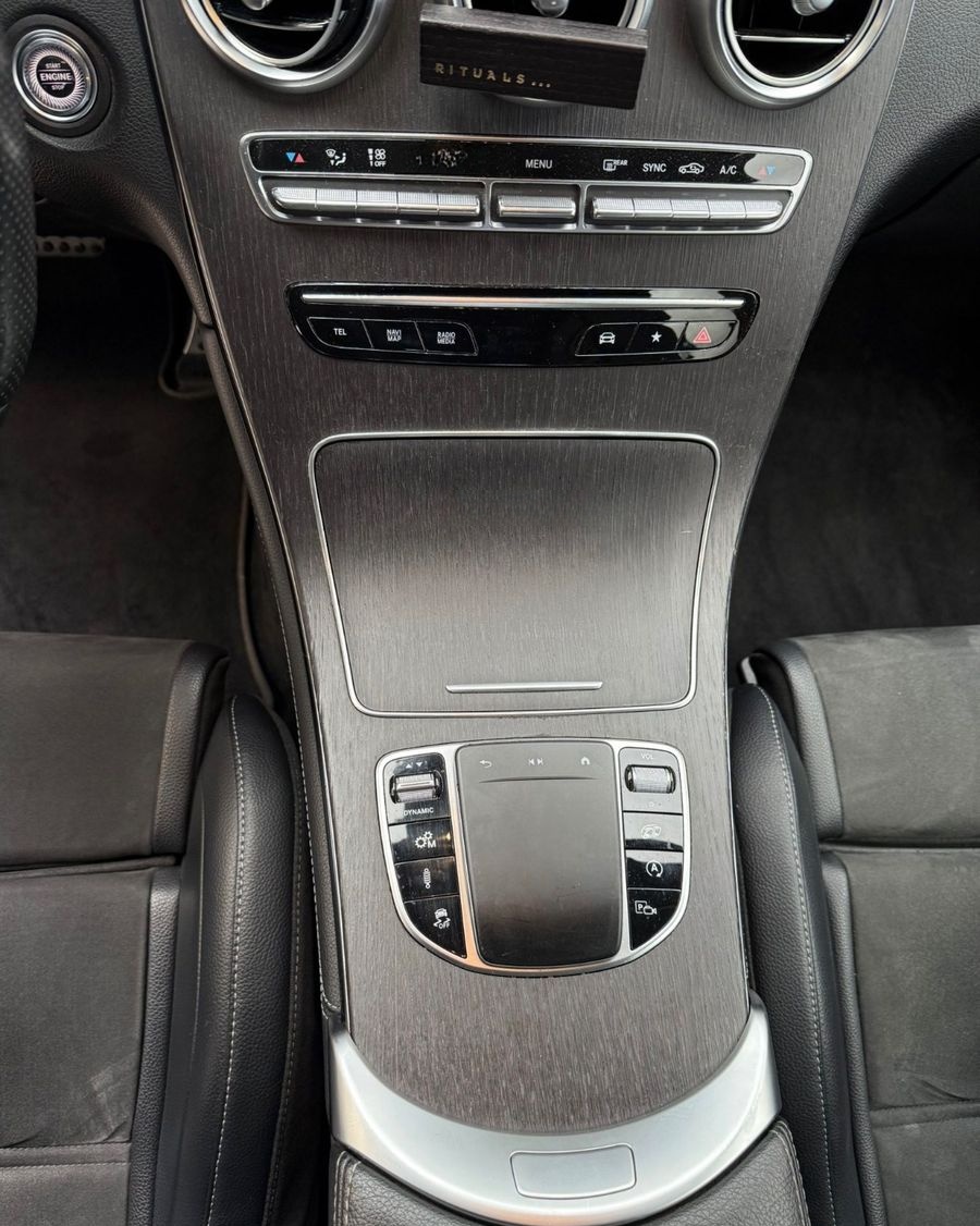 Mercedes-Benz GLC 63 AMG 4Matic Performance Burmester Panorama foto 22