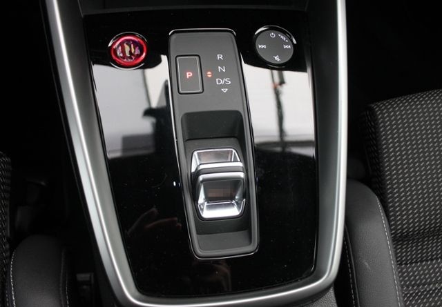 Audi S3 Sportback 2.0 TFSI S-LINE quattro+MATRIX+NAVI foto 22