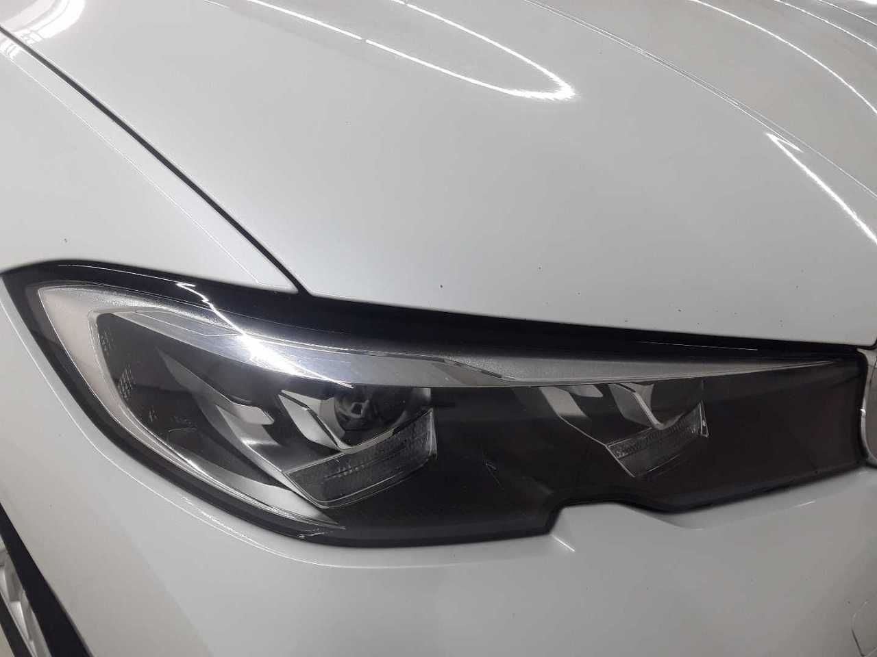 BMW 330e Touring xDrive Aut. Luxury Line foto 14